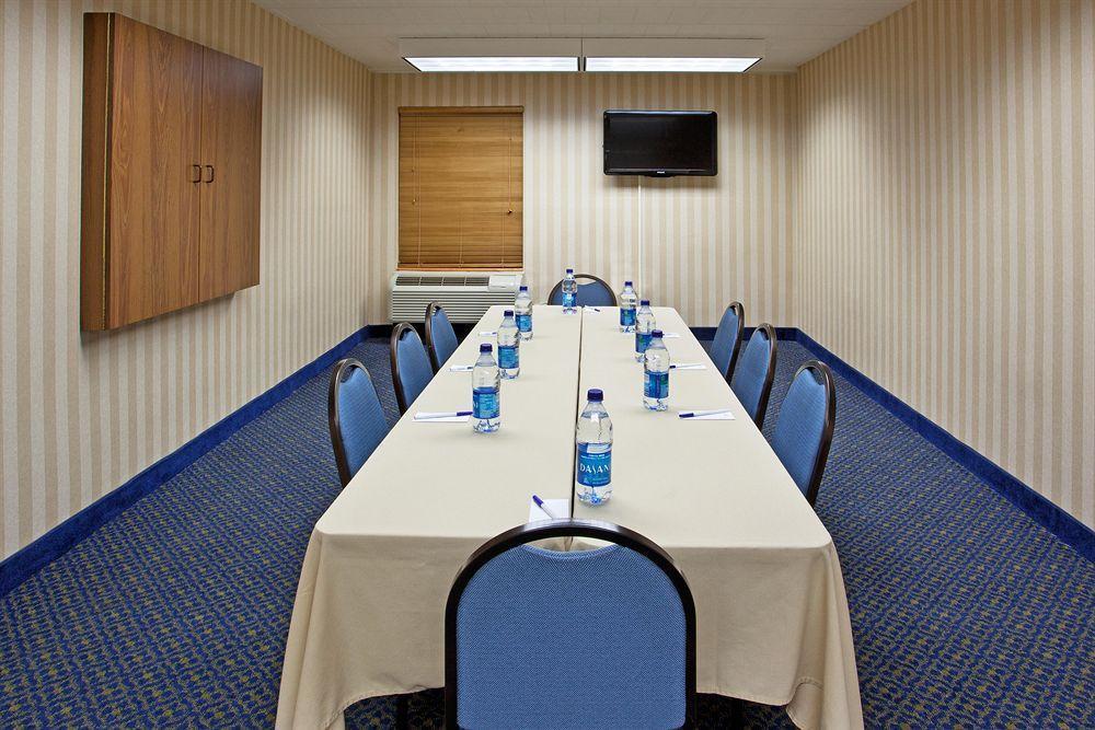 Candlewood Suites Pittsburgh-Cranberry By Ihg Cranberry Township Eksteriør bilde